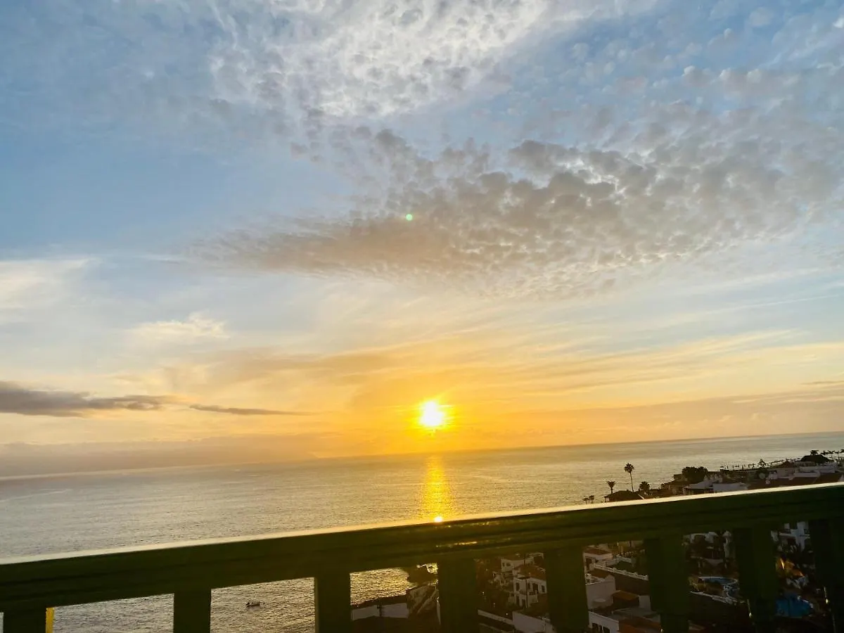 Apartment Amazing Sea Views From Cozy Studio. Puerto de Santiago